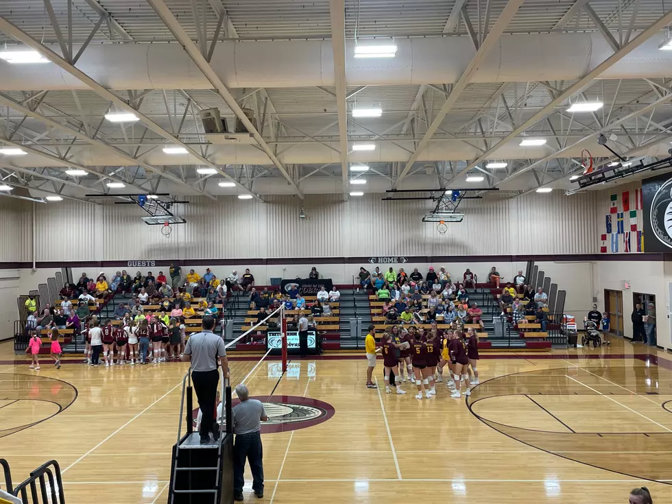 Medford Volleyball Sweeps Triton in Gopher Conference Opener