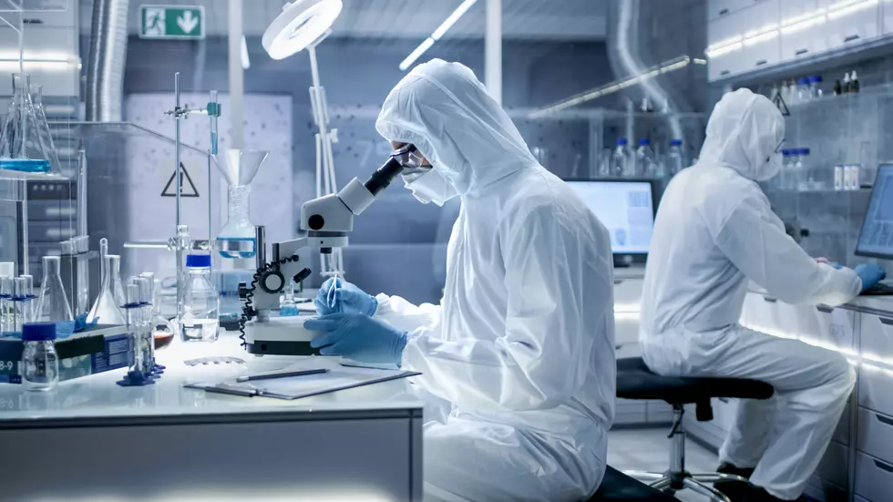 Minnesota Man Infected by New Omicron Variant